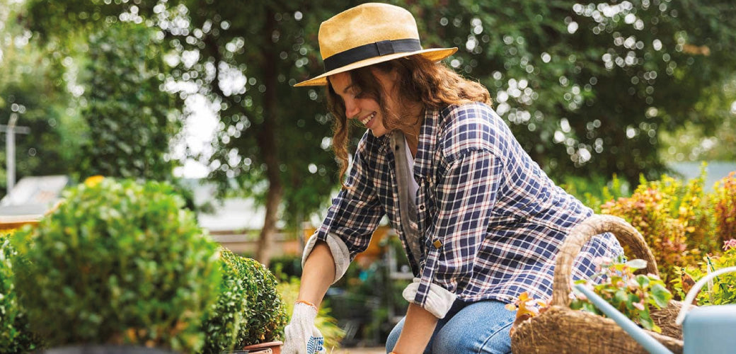 Check-Off These Gardening Decluttering Jobs in Your End-of-Summer Clean Out